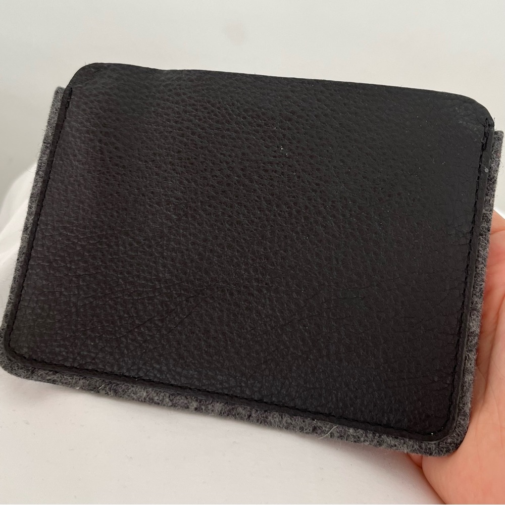 Black grey leather Kiko wallet passport wallet holder - Picture 2 of 4